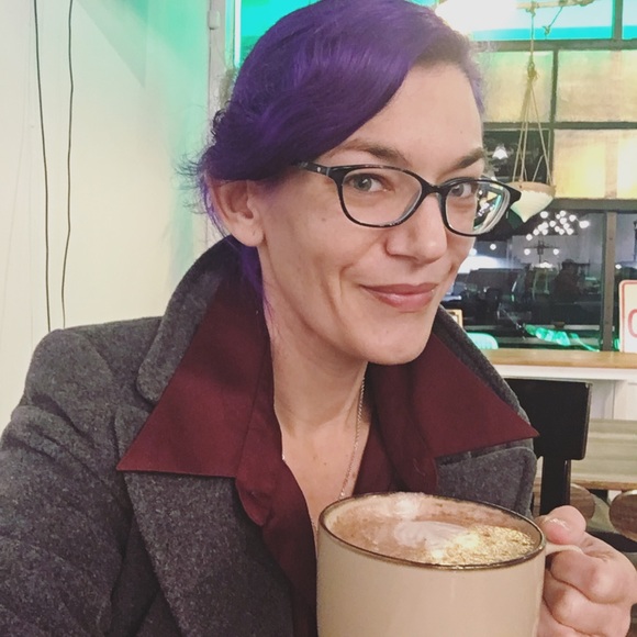 Greetings I am Remora Flowers! - Picture 2 of 6